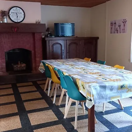 מלון Le Plessis Saint-Urbain (Vendee)